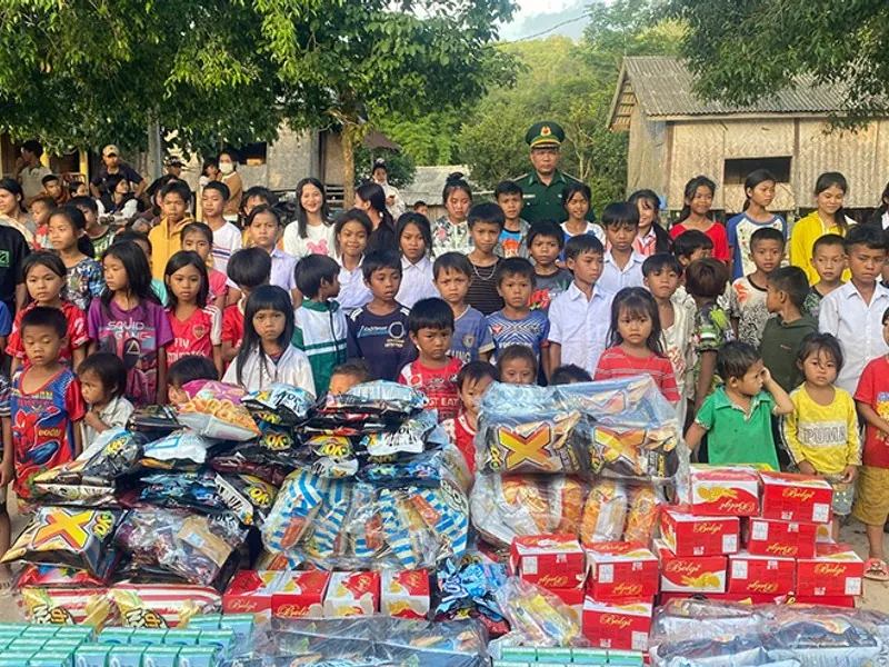 Màn hình hiển thị các trận đấu đang diễn ra và tỷ lệ cược trực tiếp